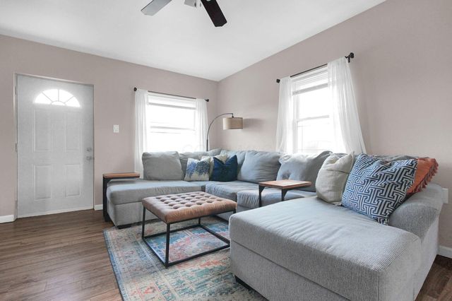 1041 Meadow Lane, Columbus, OH 43207