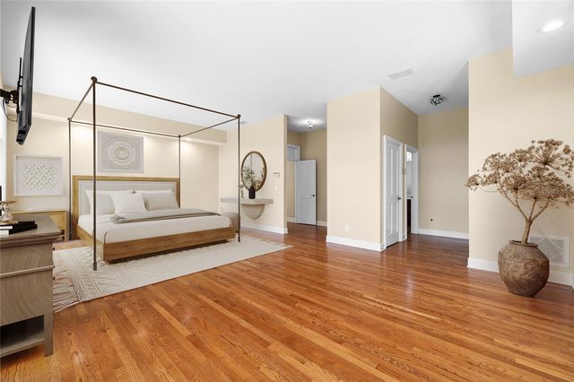 6363 BURNING TREE DRIVE, Seminole, FL 33777