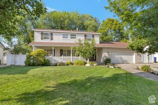 1372 SWEETWATER LN, Farmington, UT 84025