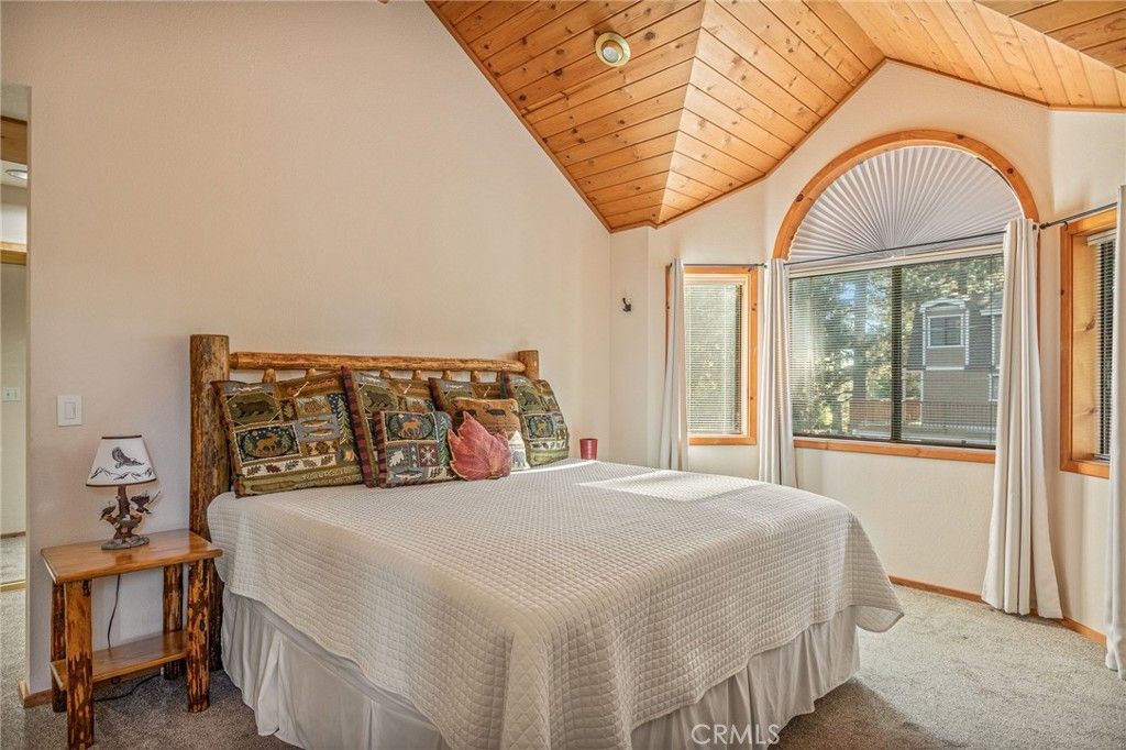 Image 18 of property listing at 38822 Waterview, Big Bear Lake, CA 92315