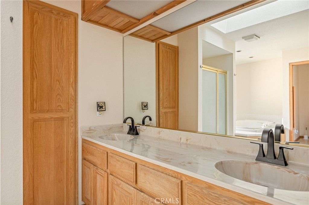 Image 23 of property listing at 38822 Waterview, Big Bear Lake, CA 92315