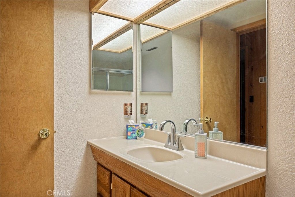Image 27 of property listing at 38822 Waterview, Big Bear Lake, CA 92315