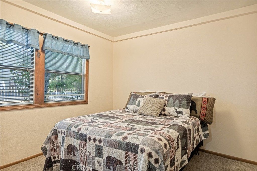Image 33 of property listing at 38822 Waterview, Big Bear Lake, CA 92315