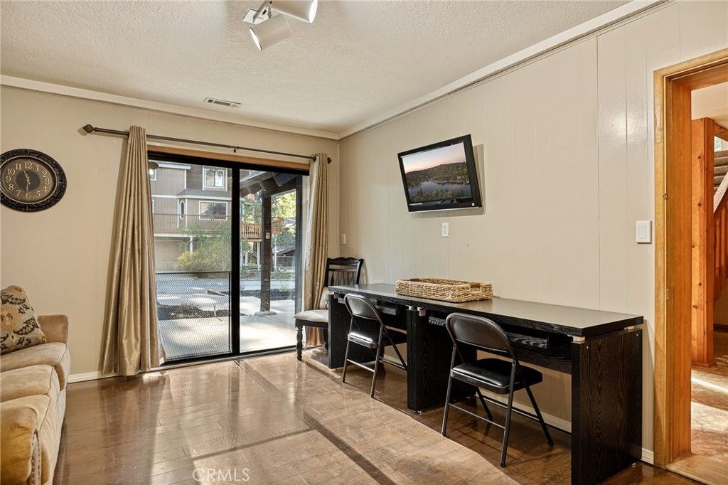 Image 39 of property listing at 38822 Waterview, Big Bear Lake, CA 92315