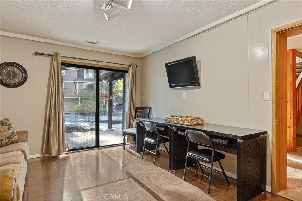 Image 40 of property listing at 38822 Waterview, Big Bear Lake, CA 92315