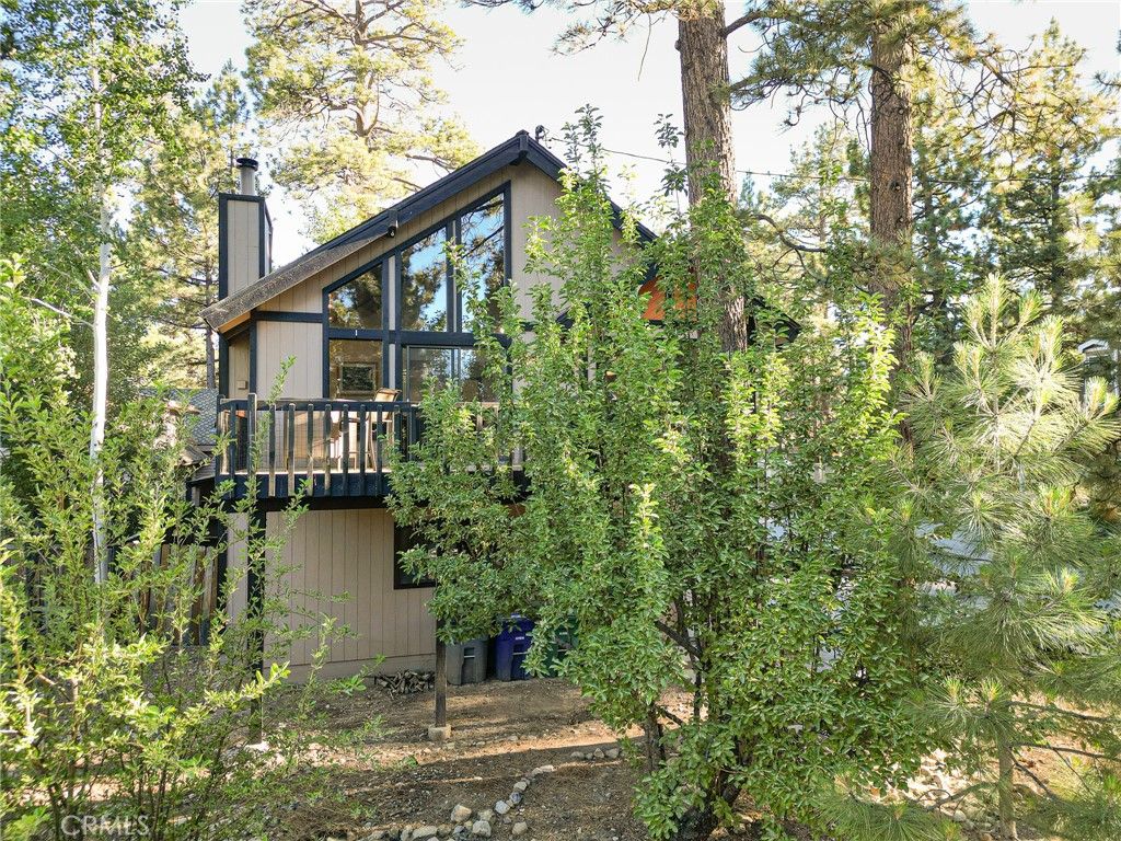 Image 54 of property listing at 38822 Waterview, Big Bear Lake, CA 92315