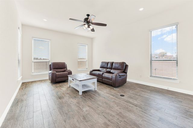 834 Audra Circle, Rhome, TX 76078