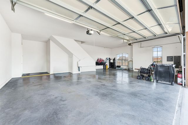 834 Audra Circle, Rhome, TX 76078