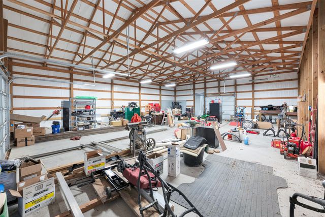 834 Audra Circle, Rhome, TX 76078