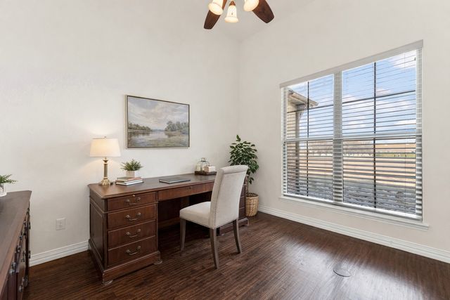 834 Audra Circle, Rhome, TX 76078