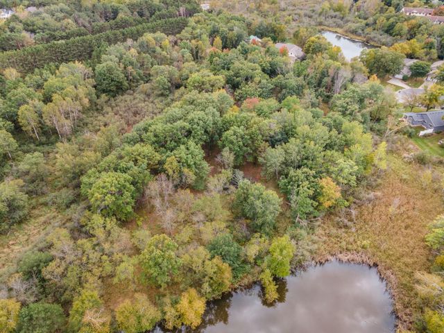 561X Heather Ridge Court, Shoreview, MN 55126