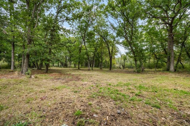 561X Heather Ridge Court, Shoreview, MN 55126