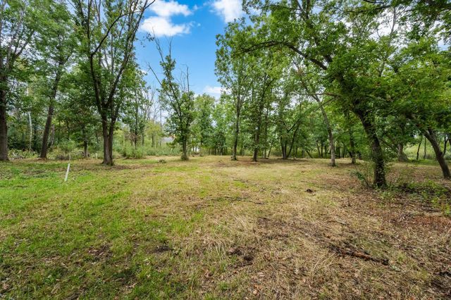 561X Heather Ridge Court, Shoreview, MN 55126