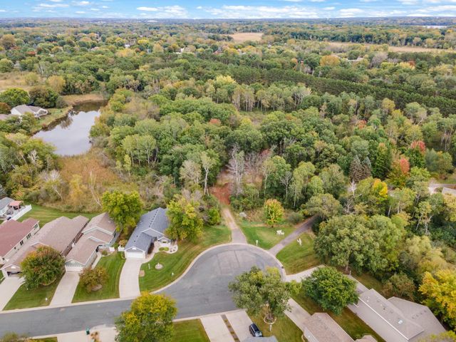561X Heather Ridge Court, Shoreview, MN 55126