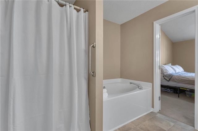 918 Scarletts Walk, Locust Grove, GA 30248