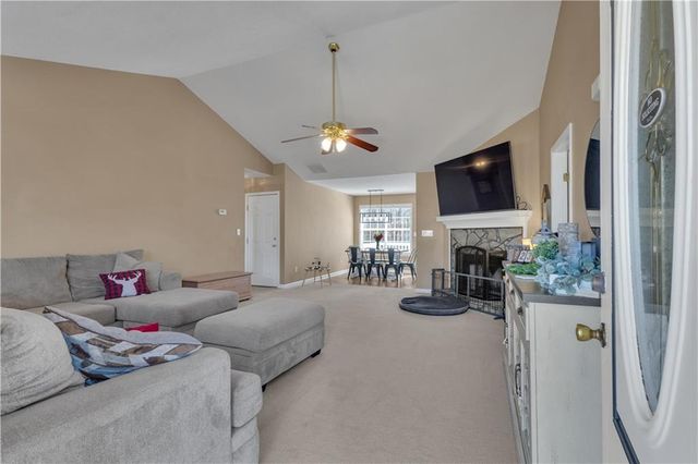 918 Scarletts Walk, Locust Grove, GA 30248