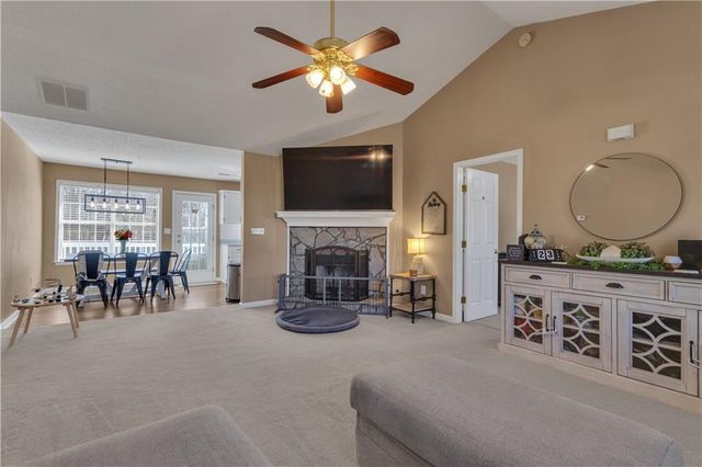 918 Scarletts Walk, Locust Grove, GA 30248