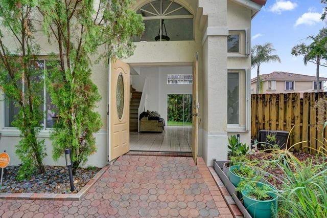 11230 Reveille Road, Cooper City, FL 33026