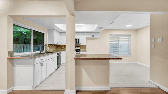 908 Firestone Lane, Richardson, TX 75080