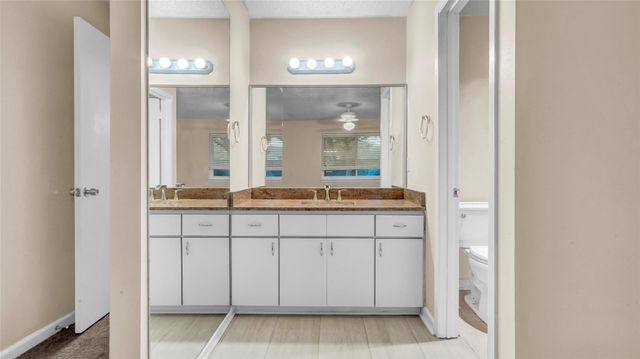 908 Firestone Lane, Richardson, TX 75080