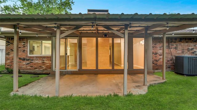 908 Firestone Lane, Richardson, TX 75080