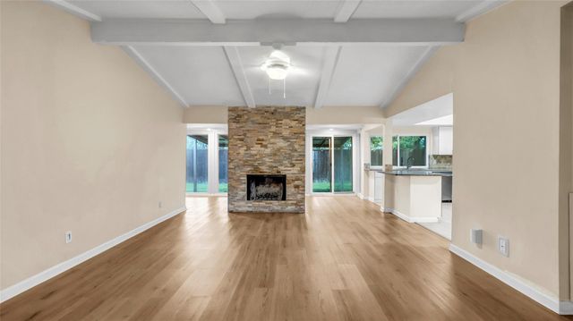 908 Firestone Lane, Richardson, TX 75080