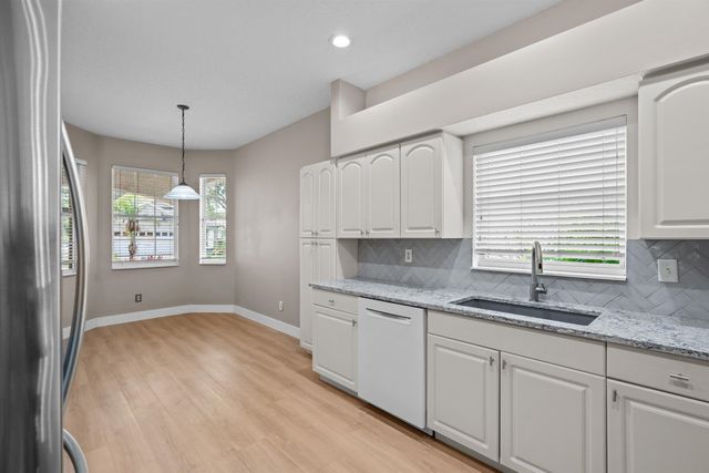 138 Lions Gate Dr, St Augustine, FL 32080