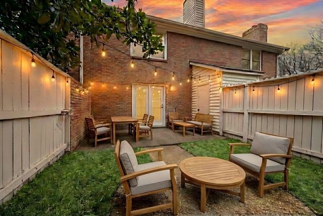 327 Westfield Dr, Nashville, TN 37221