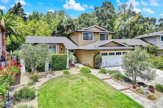1040 Round Hill Cir, Napa, CA 94558