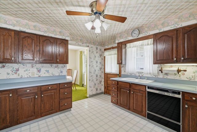 526 Lincoln Avenue, Springdale Boro, PA 15144