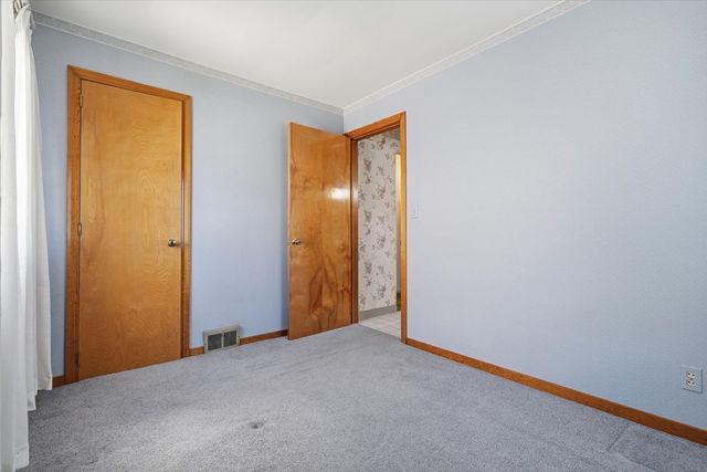 526 Lincoln Avenue, Springdale Boro, PA 15144
