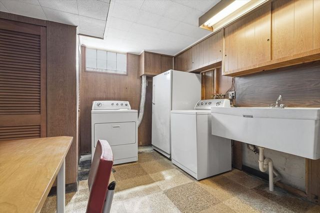 526 Lincoln Avenue, Springdale Boro, PA 15144