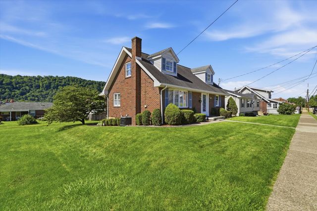 526 Lincoln Avenue, Springdale Boro, PA 15144