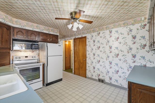 526 Lincoln Avenue, Springdale Boro, PA 15144