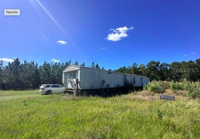 565 SW DAISY ROAD, Lake City, FL 32024