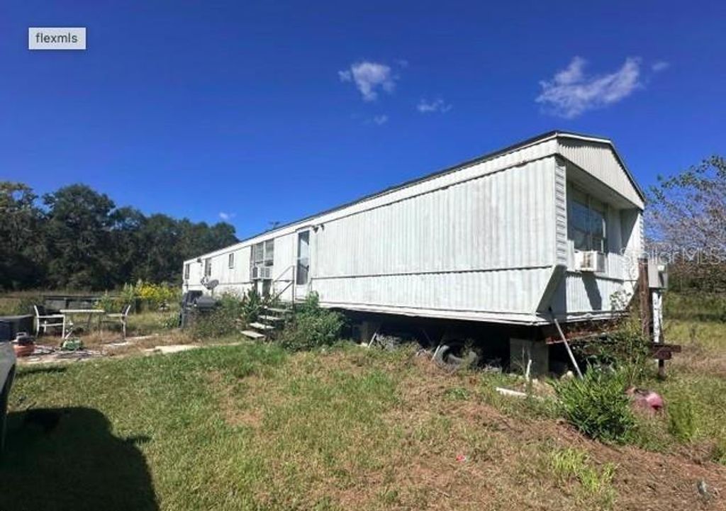 565 SW DAISY ROAD, Lake City, FL 32024