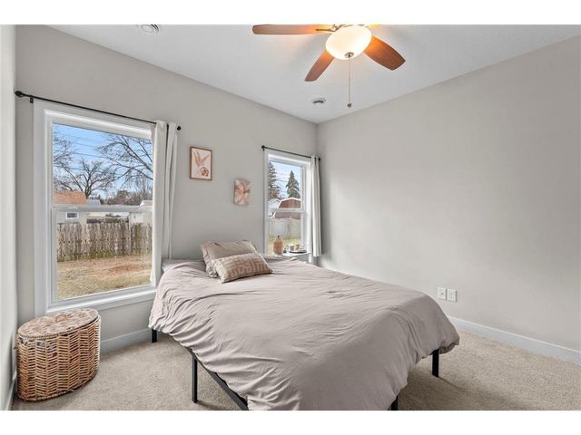 7387 Degrio Way, Inver Grove Heights, MN 55076