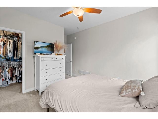 7387 Degrio Way, Inver Grove Heights, MN 55076