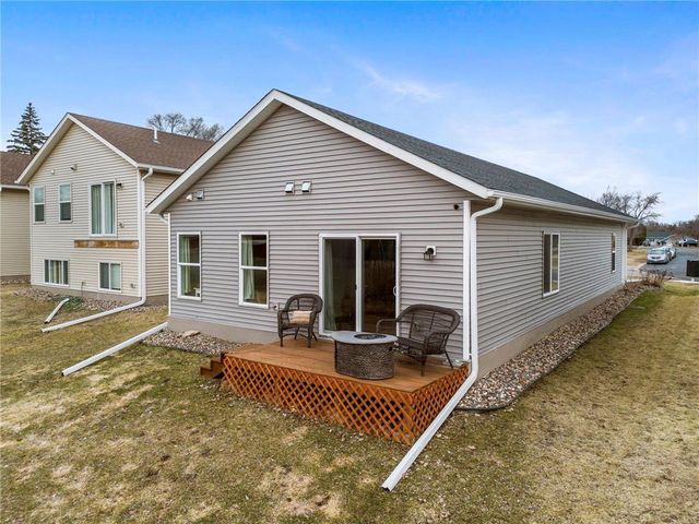 7387 Degrio Way, Inver Grove Heights, MN 55076