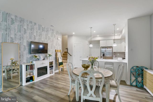 43011 PROPHECY TER, Sterling, VA 20166