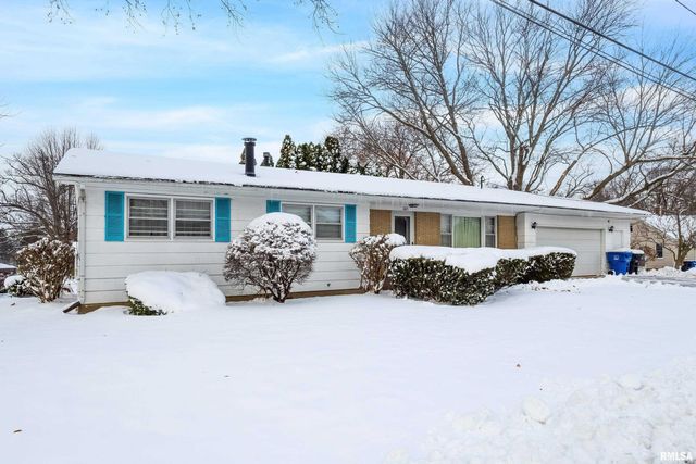 245 31ST Avenue, Moline, IL 61265