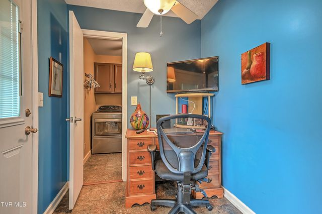 207 Hermosa Drive, Fall Branch, TN 37656