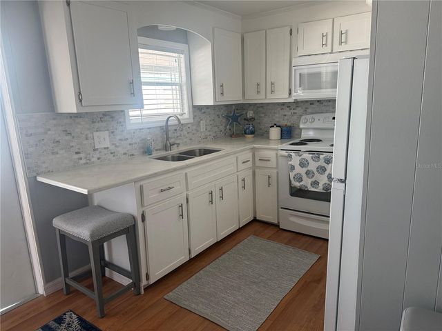 7901 40TH AVENUE N 66, St Petersburg, FL 33709