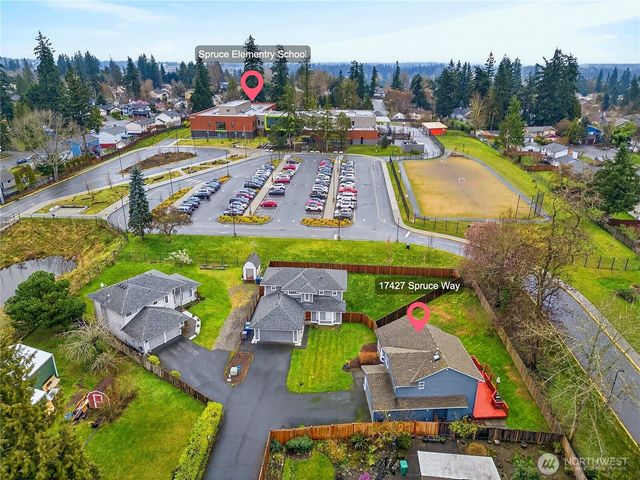 17427 Spruce Way, Lynnwood, WA 98037