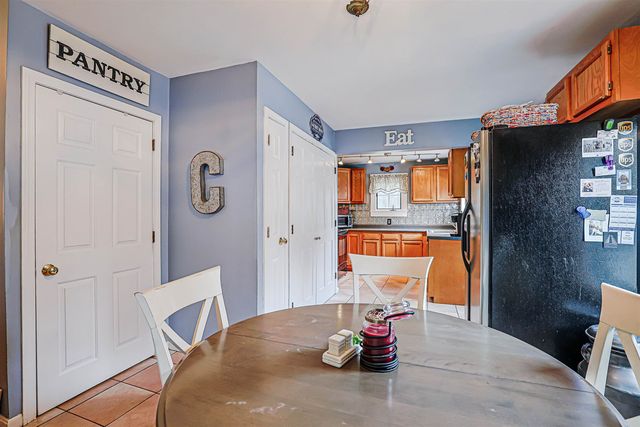 11 Wilson Hill Road, Merrimack, NH 03054