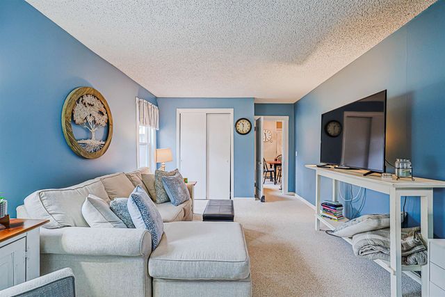 11 Wilson Hill Road, Merrimack, NH 03054