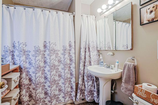 11 Wilson Hill Road, Merrimack, NH 03054