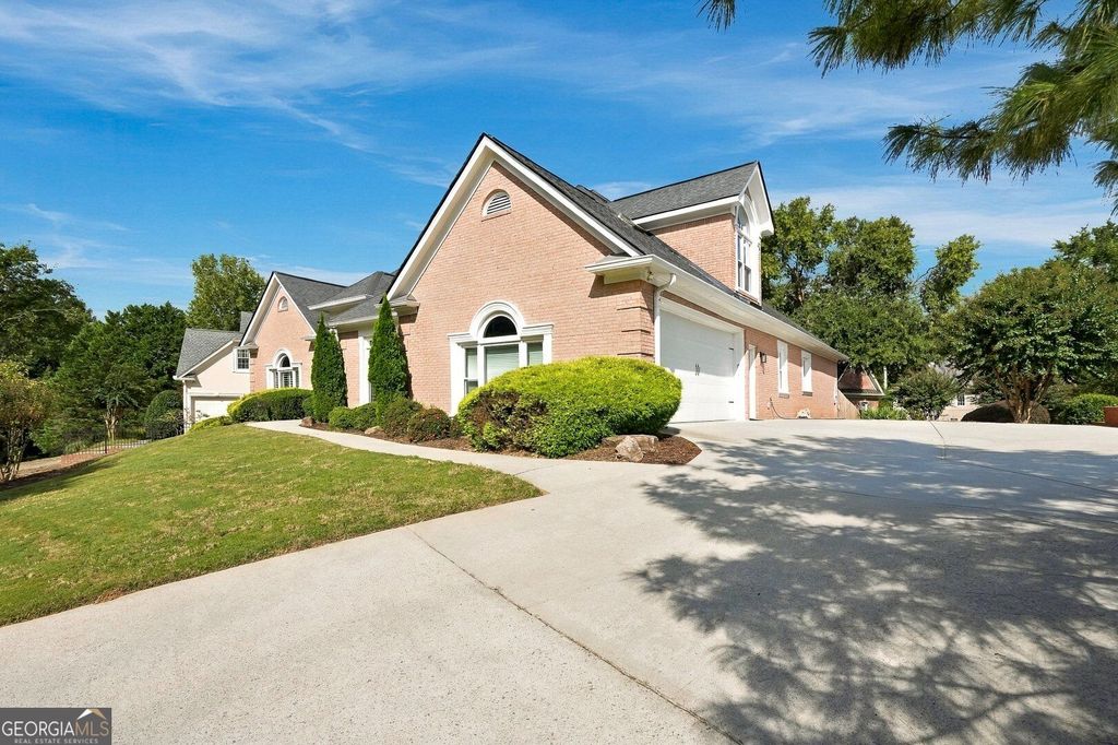 6201 Indian River Drive, Peachtree Corners, GA 30092 — photo 3