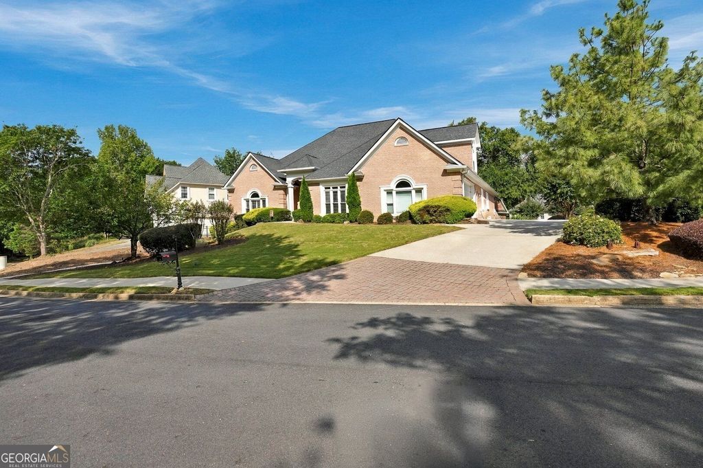 6201 Indian River Drive, Peachtree Corners, GA 30092 — photo 4