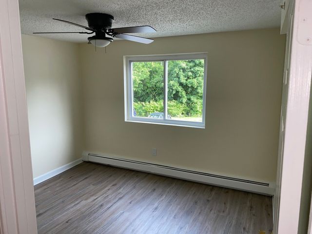 21 Clarks Rd 204, Amesbury, MA 01913